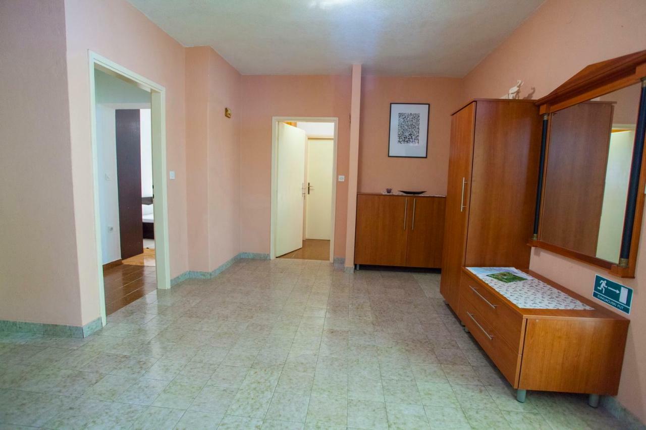 Apartmani Ruza Makarska Buitenkant foto