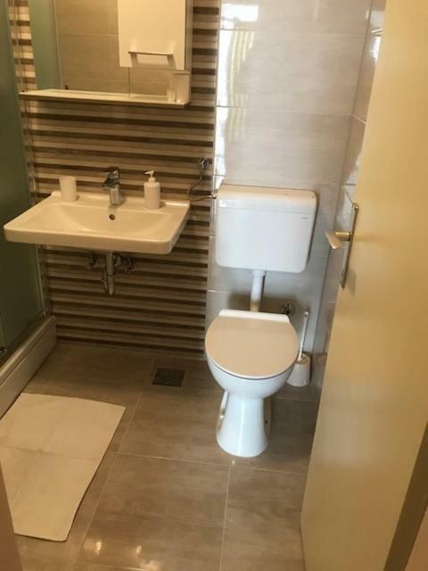 Apartmani Ruza Makarska Buitenkant foto